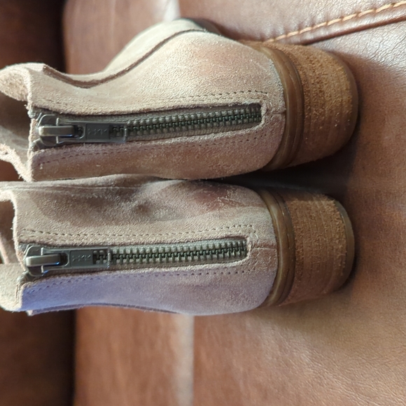 Very Volatile Aldworth ankle booties - Picture 5 of 10